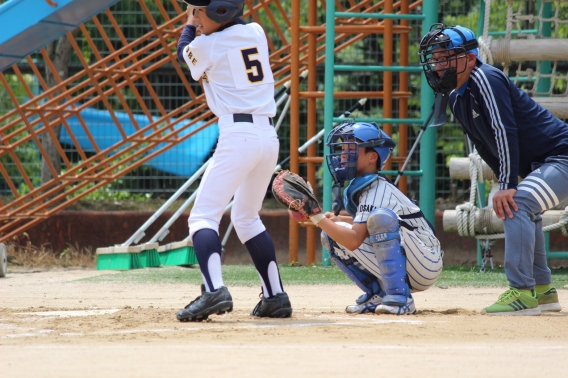 ◆近畿ブロック交流大会２日目 ◆花谷少年野球部さんと練習試合を行いました。